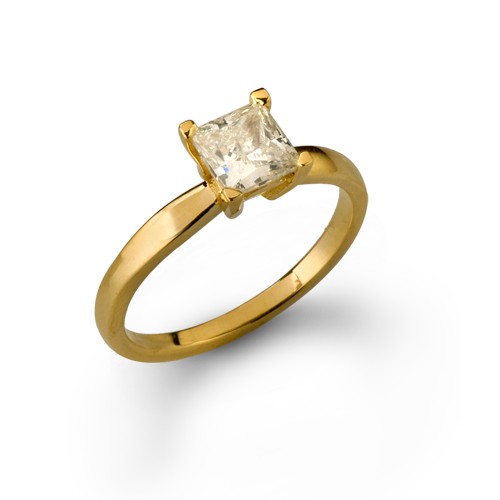 טבעת אירוסין יהלום פרינסס